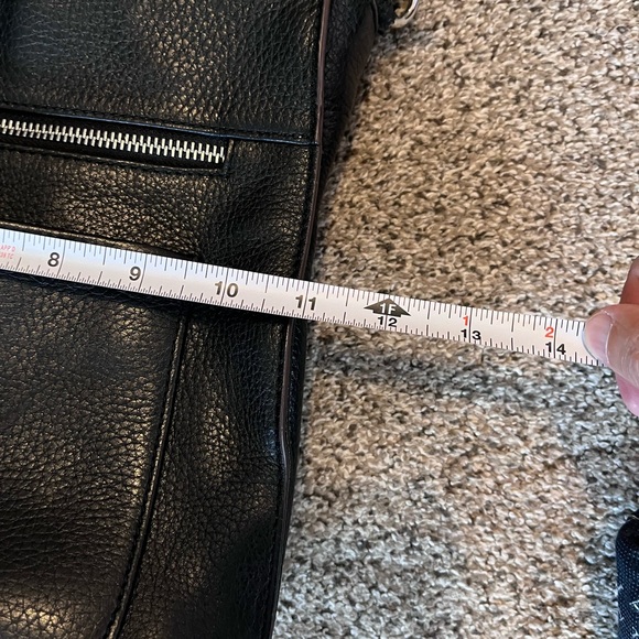 Tignanello genuine leather purse - Picture 4 of 7